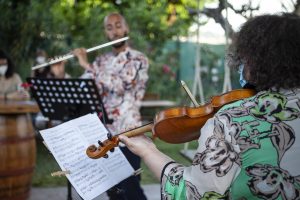 Aperitivo in musica 11 giugno DSA e Fondazione Salesi (1)